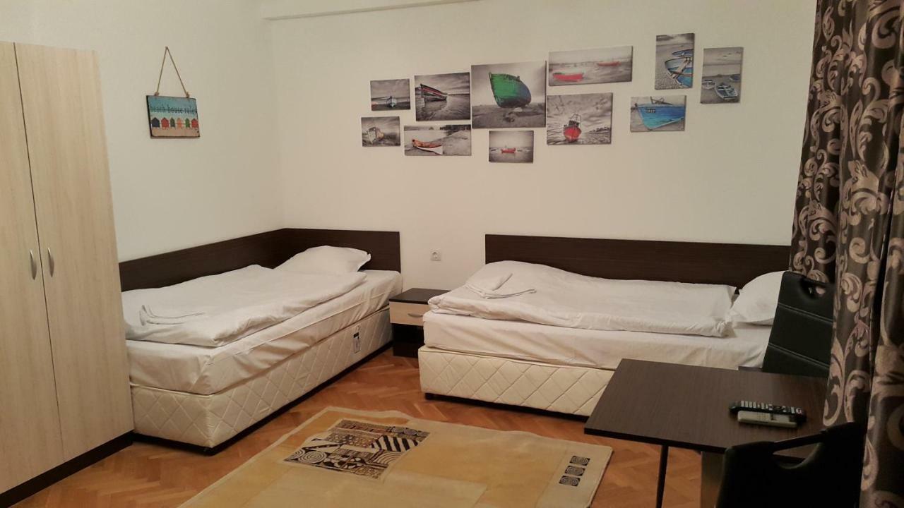 Guest Rooms Old Captain Burgas Extérieur photo