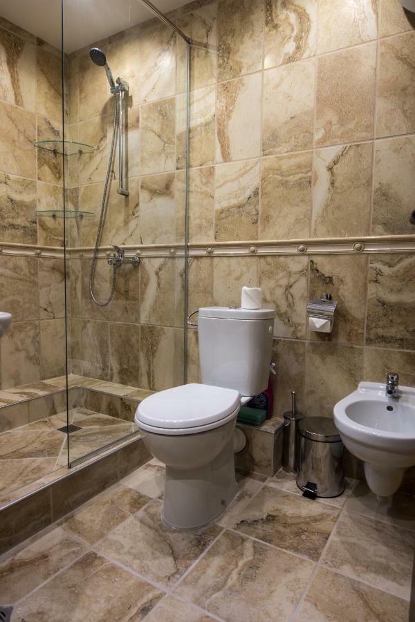 Guest Rooms Old Captain Burgas Extérieur photo